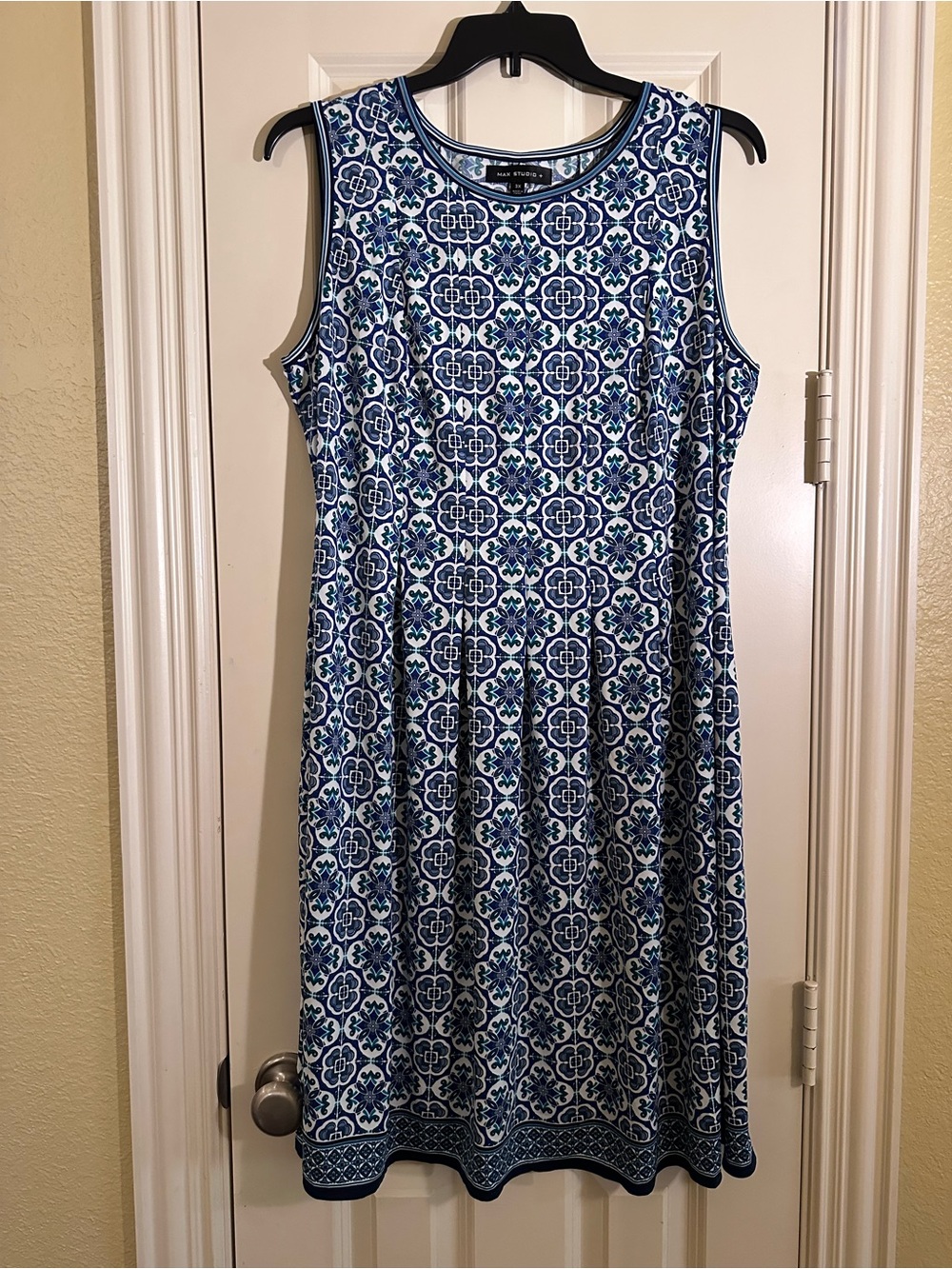 Max Studio Dress